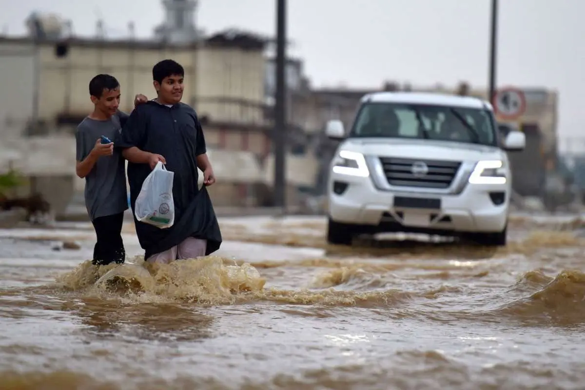 سیل وحشتناک در عربستان + ۳ ویدئو