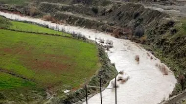 هشدار ممنوعیت توقف گردشگران در حاشیه رودخانه های البرز 