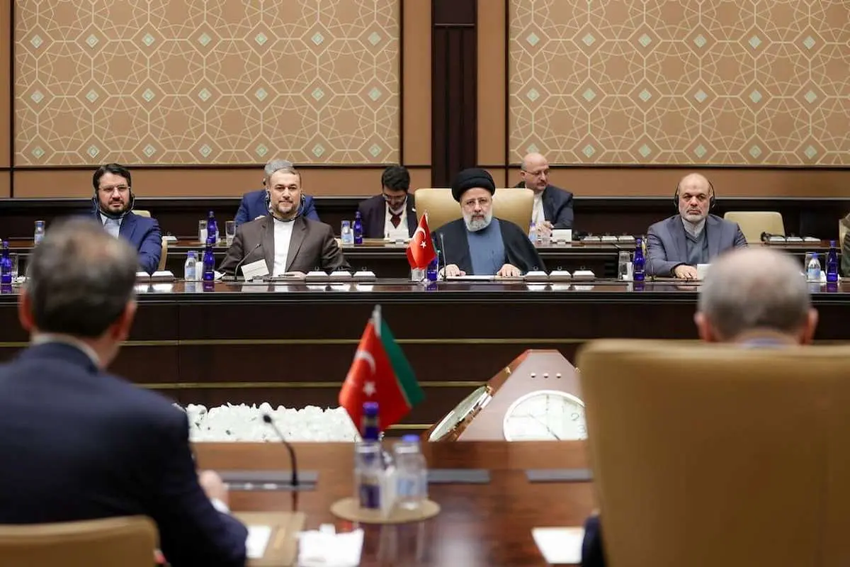 امضای ۱۰ سند همکاری میان مقامات ایران و ترکیه