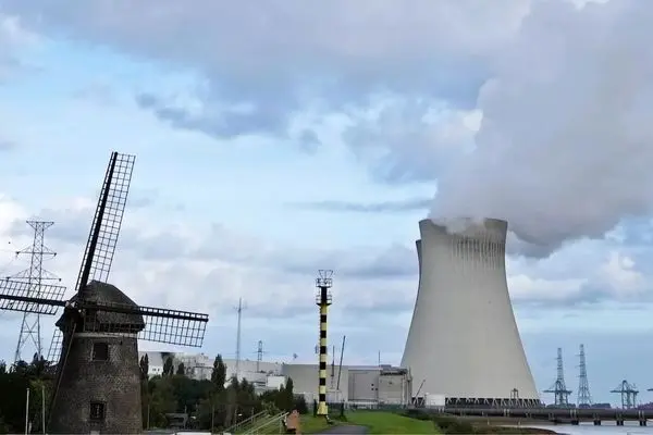 اختلاف نظر در اروپا در مورد انرژی هسته ای/ آینده چه می‌شود؟