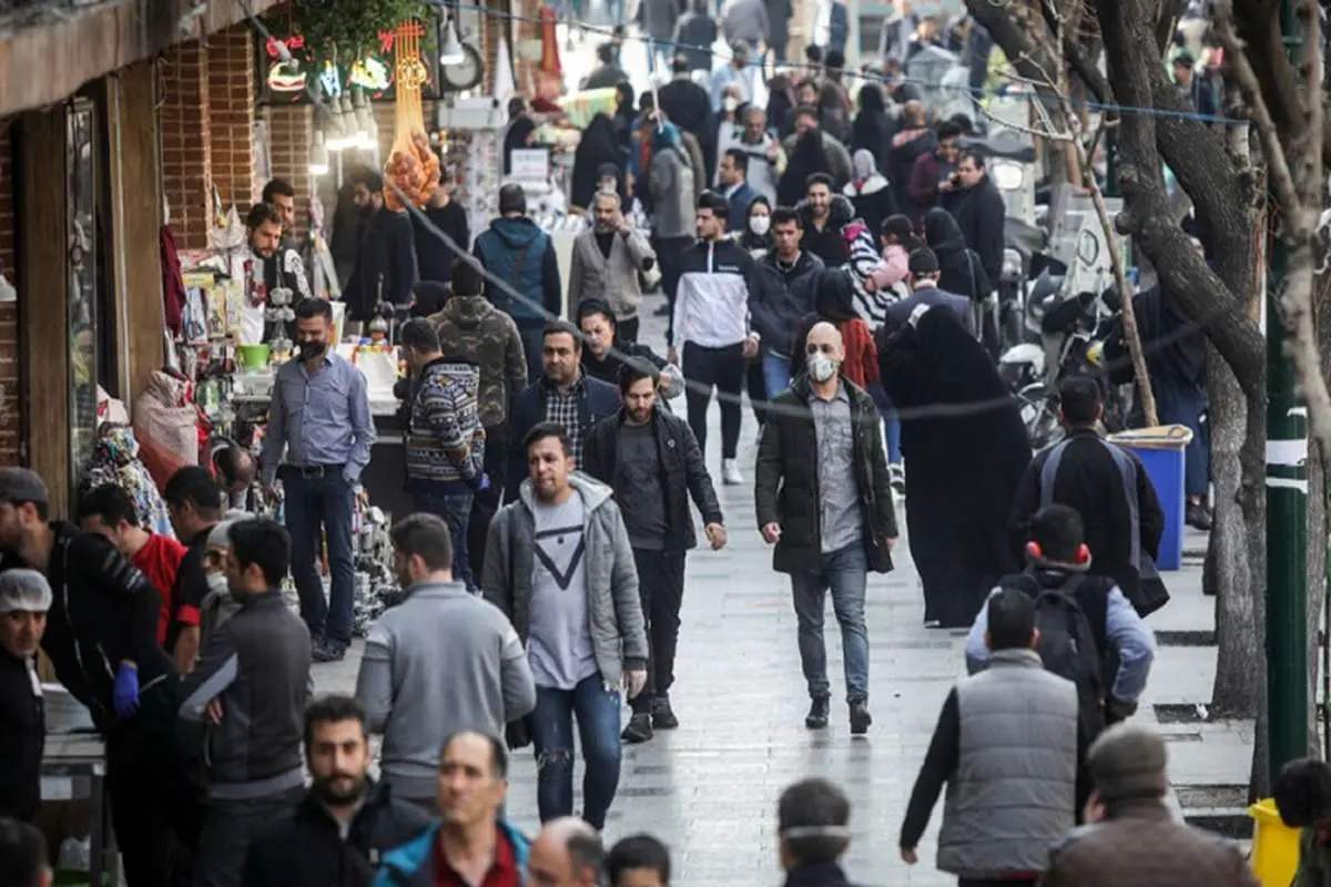 40 درصد ایرانیان زیرخط فقر و 30 درصد در آستانه آن هستند