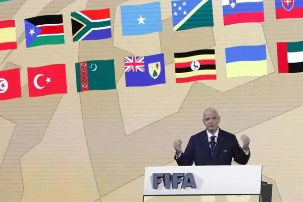 لیگ ملت‌های والیبال؛ از یک دقیقه سکوت به احترام رئیس جمهور شهید و هیأت همراه تا اهتزاز پرچم فلسطین