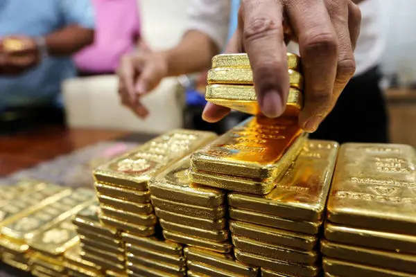 کاهش قیمت طلای جهانی در معاملات امروز