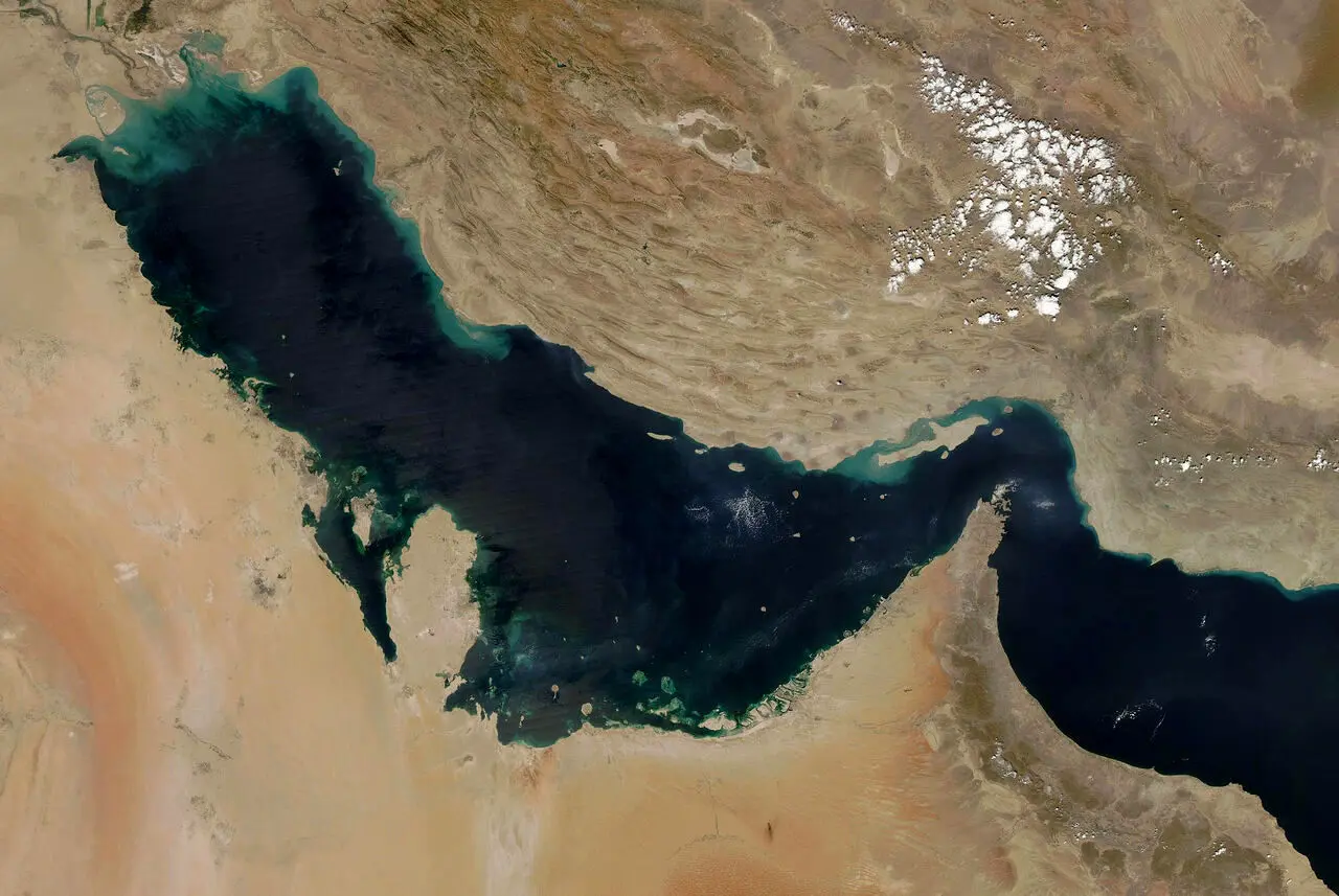 هزینه تصفیه آب، یک پنجم هزینه شیرین‌سازی آب/ مخالفان و موافقان انتقال آب خلیج فارس چه می‌گویند؟