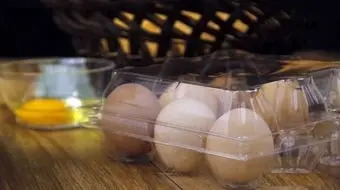قیمت جدید تخم مرغ / هر شانه تخم مرغ ۶۴۰ هزار تومان شد
